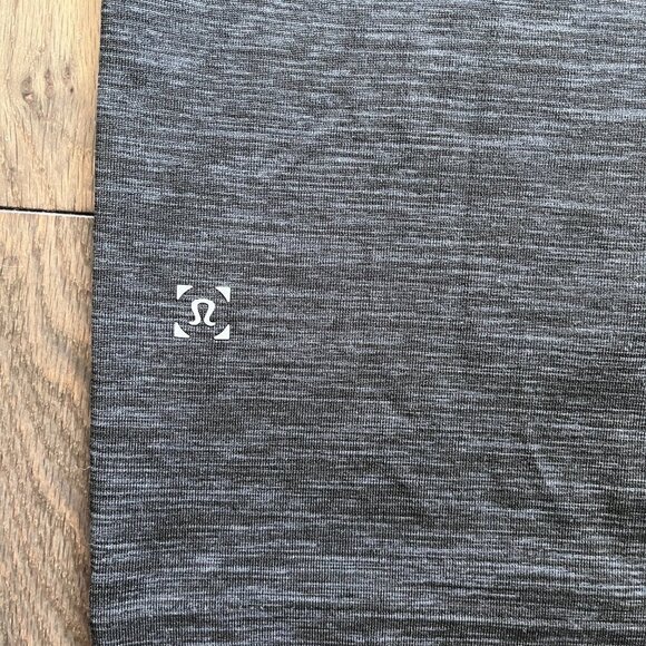 Lululemon Men's Metal Vent Tech 1/2 Zip Size L Deep Coal Black Activewear - Picture 5 of 8